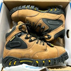 NIB Michelin Men’s Brown XPX763 Pilot Exalto ST Internal Metguard Size 9M